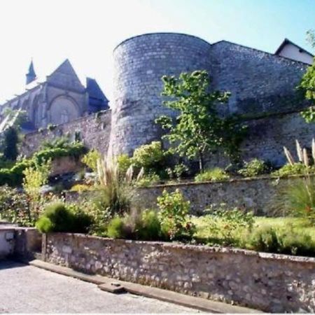 Hotel De La Tour Pont-de-lʼArche Kültér fotó