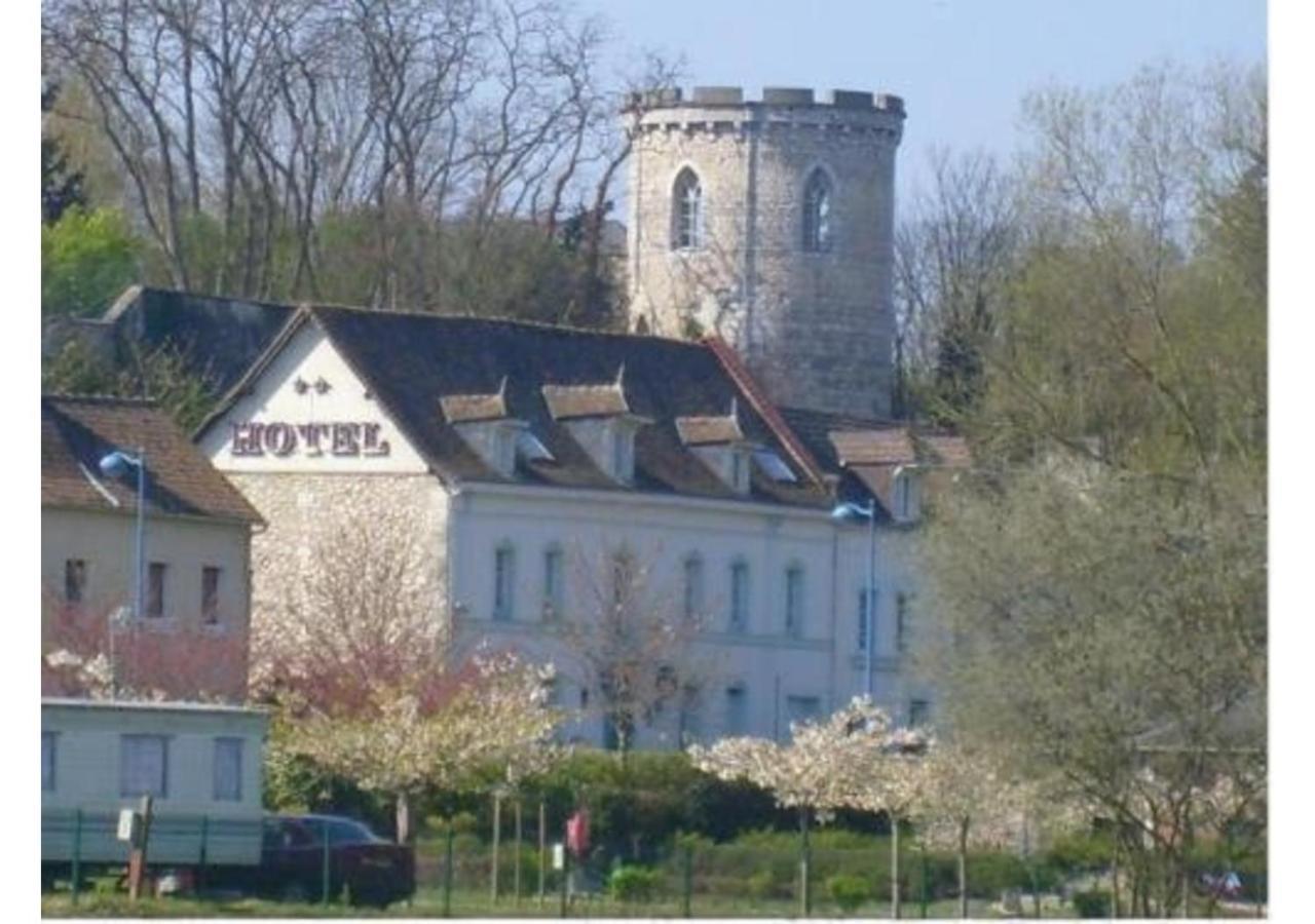 Hotel De La Tour Pont-de-lʼArche Kültér fotó