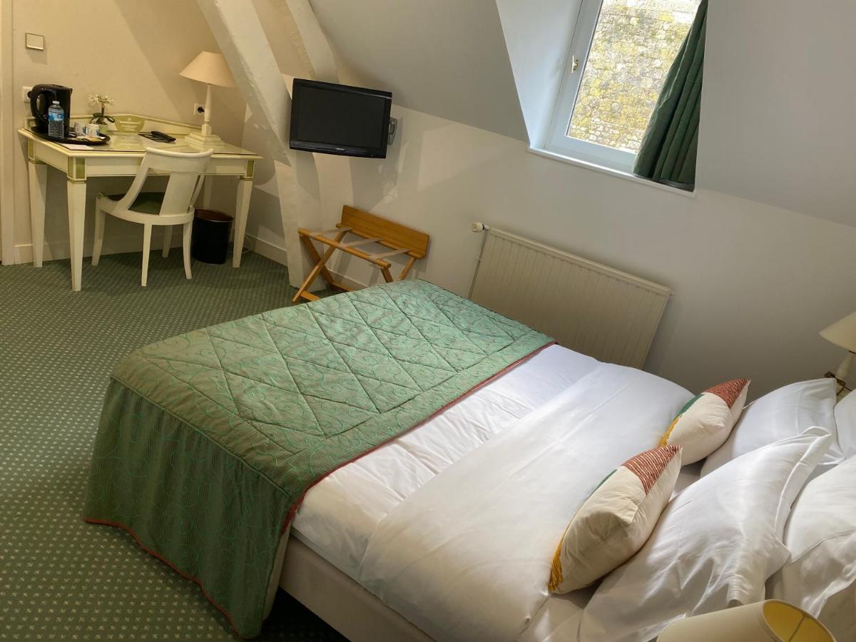 Hotel De La Tour Pont-de-lʼArche Kültér fotó