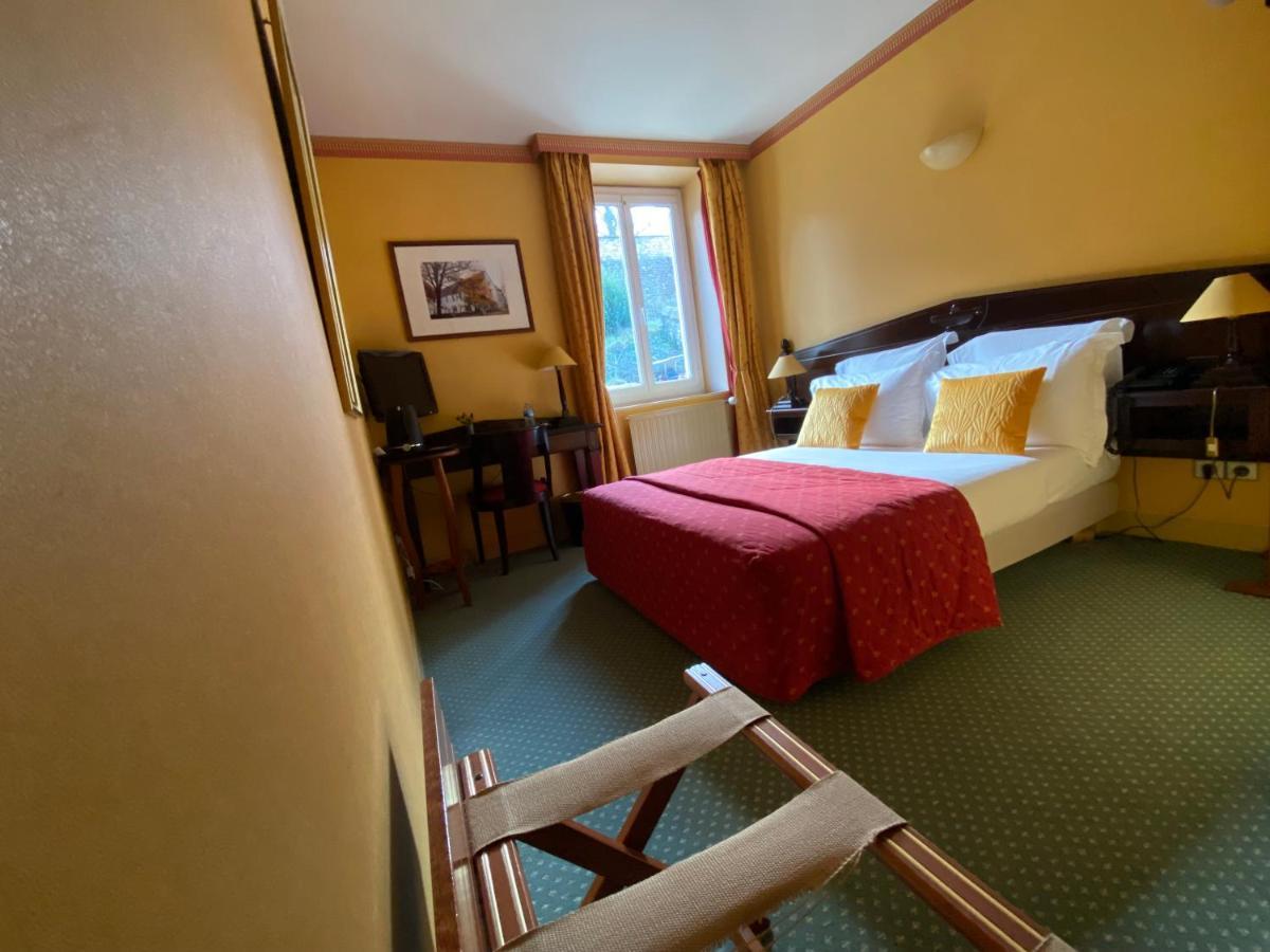 Hotel De La Tour Pont-de-lʼArche Kültér fotó